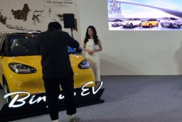 Wuling Buka Pemesanan MPV Anyarnya Cortez Darion EV