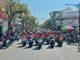 Parade Vario160 Pasuruan Disambut Antusias Ribuan Pecinta Honda Vario