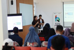 Naik Kelas, Batik Madura UMKM Binaan Bank Mandiri Tembus Pasar Amerika Serikat