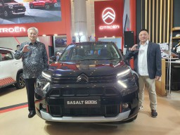 Citroën Pamerkan All New Basalt Dark Edition dan Luncurkan C3 Sport di GIIAS Surabaya 2025