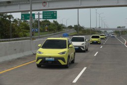 Jajal BYD Atto 1 di Tol Malang, Lincah dan Efisien