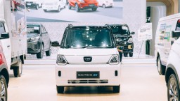 DFSK Raup 565 SPK di GIIAS 2025, Seres E1 dan Seres 3 Jadi Pesaing Serius Air ev dan Atto 1