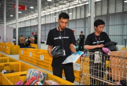 Lion Parcel Sebut Kiriman Suku Cadang dari Surabaya Terbesar