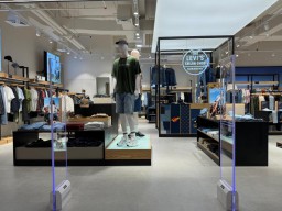 Levi's Rayakan Semangat The Icon Denim di Surabaya