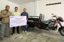 SIG Salurkan Bantuan Sarana Pendidikan dan Sosial untuk Santri dan Komunitas Anak Muda di Jawa Timur