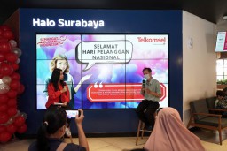 Pelanggan Telkomsel Raih Hadiah Suzuki Ertiga di Hari Pelanggan 