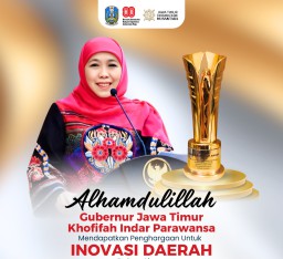 Gubernur Khofifah Raih Penghargaan Pemimpin Daerah Awards 2025