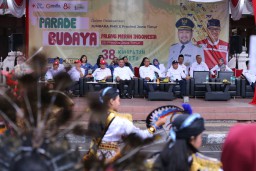 Ribuan PMR Se-Jatim Ikuti Karnaval dan Jumbara di Kabupaten Gresik