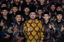 Bupati Fandi Akhmad Yani Lepas Khafilah Kabupaten Gresik di MTQ XXXI Jawa Timur