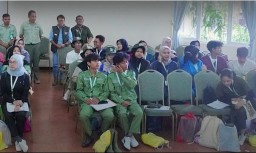 Mahasiswa FKH UGM Kunjungi Pusat Riset Reproduksi PT Smelting di TSI