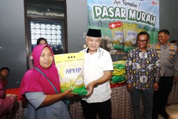Pemkab Malang Gelar Gerakan Pangan Murah di Pakisaji