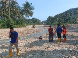 Normalisasi Sungai Purwodadi Tirtoyudo Malang Tuntas