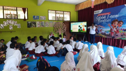 PGN Salurkan Bantuan Pendidikan di Pasuruan