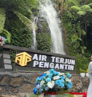 Warga dan Pemkab Ngawi Sambut Pembukaan Kembali Wisata Air Terjun Pengantin