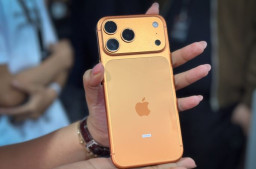 Warga +62 Rela Begadang Demi iPhone 17 Yang Resmi Dirilis di Indonesia