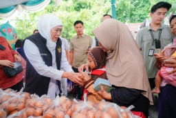 Gubernur Khofifah Pastikan Stok Pangan Jatim Hingga Akhir Tahun Aman