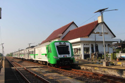 KA BIAS Dorong Peningkatan Penumpang Stasiun Magetan
