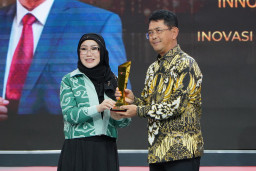 Peduli UMKM, Bank Jatim Terima Penghargaan dari TV One
