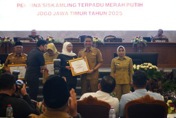 Pemkab Bojonegoro Raih Penghargaan Siskamling Terpadu Jogo Jatim 2025