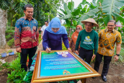 Gubernur Khofifah Apresiasi SMAN 1 Dampit Malang Siap Jadi Role Model Ketahanan Pangan Berbasis Sekolah