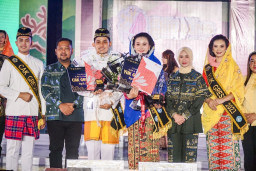 Cak Arsya Fahriza dan Yuk Nadia Tiara Farradilla Jadi Duta Cak Yuk Gresik 2025
