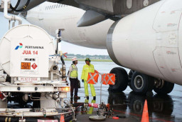 Pertamina Pastikan Pasokan Avtur Aman di 13 Bandara Jatimbalinus