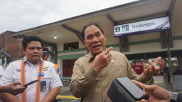 BHS Minta KAI Tambah Gerbong Komuter untuk Urai Kemacetan Kawasan Gedangan