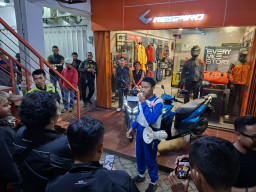Ajak Komunitas Honda Malang-Blitar Nikmati Sensasi Riding Malam yang Aman dan Stylis