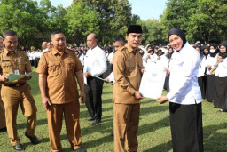 5413 PPPK Paruh Waktu Pemkab Bangkalan Terima SK Pengangkatan