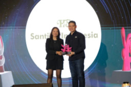 GM For a Day Antarkan Santika Indonesia Raih Penghargaan Marketeers Digital Marketing Heroes 2025