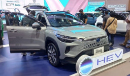 Insentif Kendaraan Listrik CBU Dihentikan, Mobil Hybrid Bakal Dilirik