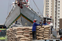 BPS Jatim : Desember 2025 Aktifitas Bongkar Muat Domestik Turun