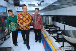 Wabup Alif Resmikan SPPG Yayasan GMMS, Digerakkan Relawan Lokal Guna Dukung MBG
