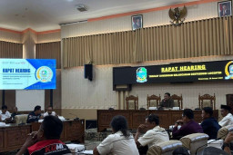 Kru Angkutan Barang Desak Pelayaran Ketapang–Lembar Dibuka Kembali