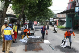 Pemkab Banyuwangi Bentuk Satgas Jalan Berlubang