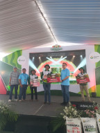 Lewat Lomba Budidaya, Petrokimia Gresik Bikin Semangka Tapal Kuda Makin Manis dan Melimpah