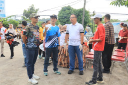 Wabup Alif Pimpin Pimpin Aksi Indonesia Asri di Kawasan Giri Gresik