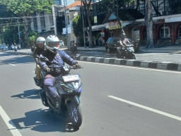 Tips Berkendara Aman Saat Puasa, Pengendara Diminta Tetap Fokus di Jalan