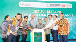 Wagub Emil: Investasi Rp5,4 Triliun PT Geabh di KEK Gresik Perkuat Hilirisasi Industri Kimia Jatim