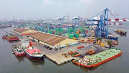 Pelabuhan Tanjung Priok Beri Kontribusi 58,8 Persen Pendapatan PTP Nonpetikemas