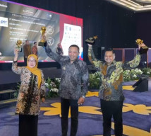 Bupati Sampang dan Dirut PT BPR Syariah Raih Penghargaan di Ajang Top BUMD Awards 2026