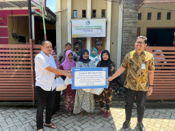 Jaga Daya Beli Paska Lebaran, BRI Salurkan Bantuan Sembako Rp 260 Juta untuk Masyarakat Gresik