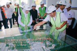 Gubernur Khofifah Tinjau PG Ngadirejo Kediri Milik PT SGN