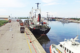 Pelindo Sebut Pelabuhan Cirebon Sebagai Gerbang Logistik Jabar