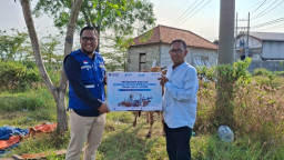 TPS Salurkan Hewan Kurban Kepada Masyarakat Sekitar Kawasan