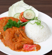 Hotel Santika Gresik Sajikan Buntut Balado Hingga Amerta Nagasari