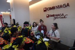 CIMB Niaga Edukasi 250 Siswa Lewat Tour de Bank