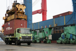 TPK Ternate Catat Arus Peti Kemas 26.105 TEUs
