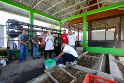 Kelurahan Bakungan Jadi Contoh Kelola Sampah Mandiri di Banyuwangi -