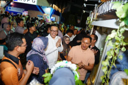 Antrean Tak Pernah Putus, PetroNite Fest Jadi 'Ladang Rezeki' bagi Ratusan UMKM di Gresik